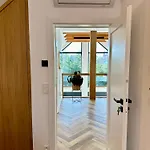 Dom Na Kaszubach Z Sauna I Jacuzzi - Dobrego 빌라 *