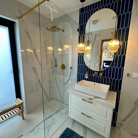 Dom Na Kaszubach Z Sauna I Jacuzzi - Dobrego Vila *