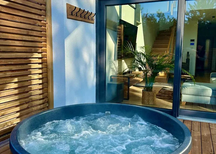 Dom Na Kaszubach Z Sauną I Jacuzzi - Dobrego