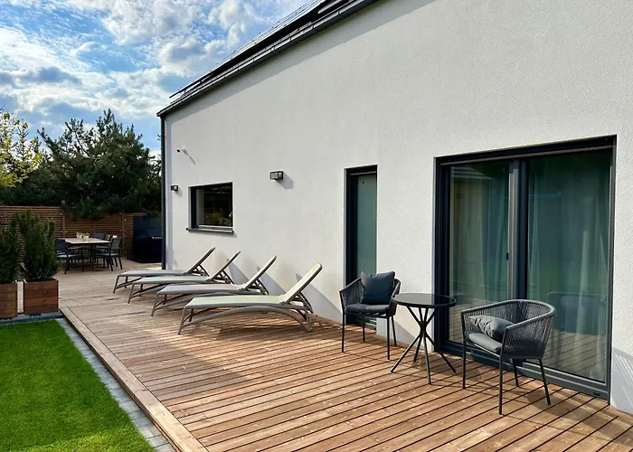 Dom Na Kaszubach Z Sauną I Jacuzzi - Dobrego Wiele